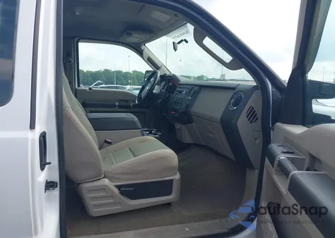 2008 Ford F-250 Fx4/Lariat/Xl/Xlt из США, поврежденный, VIN 1FTSX21R18EB83159